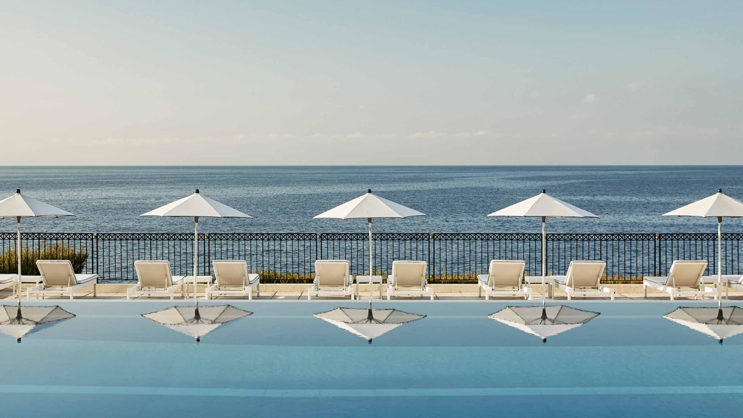 Hotels & Resorts