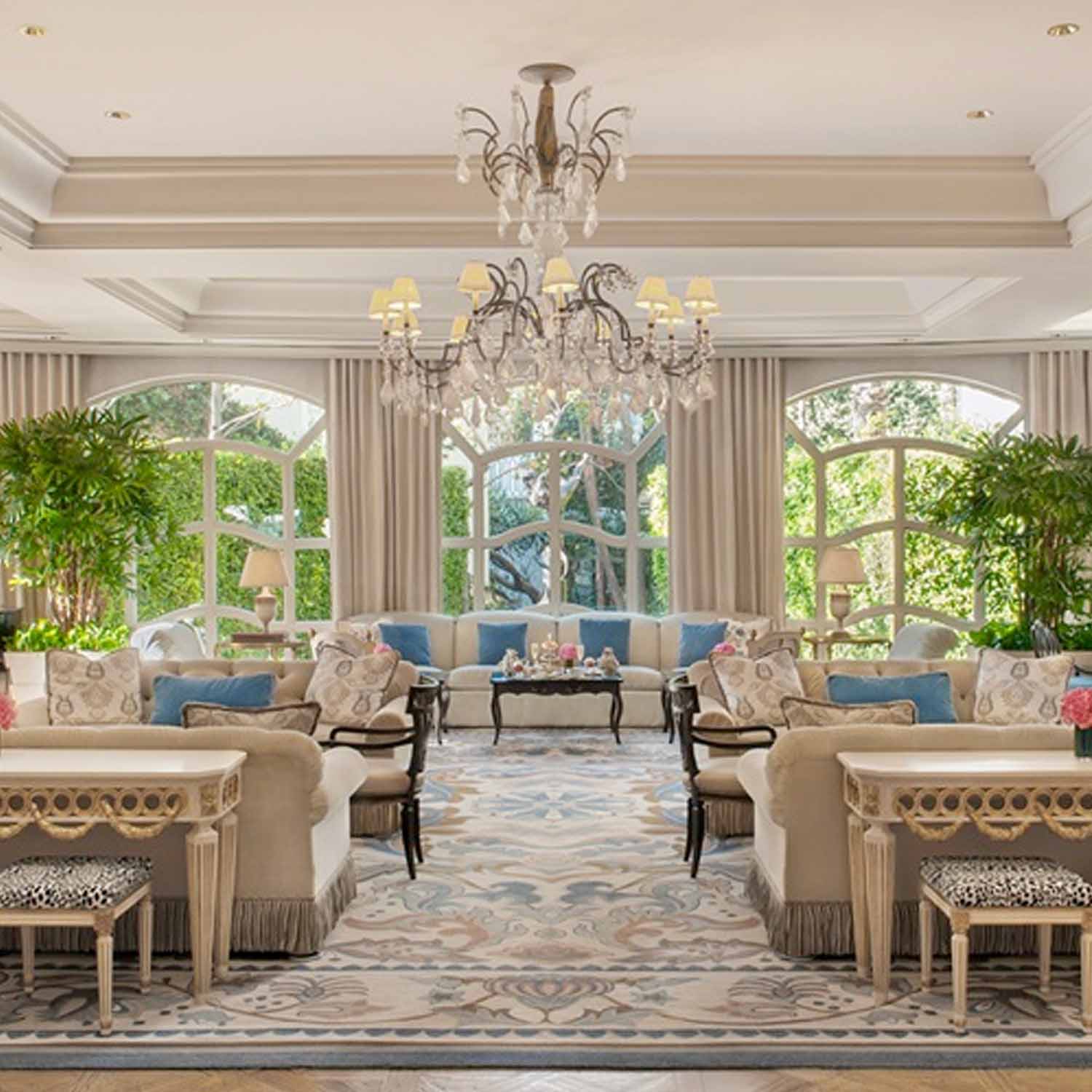 The Peninsula PenClub gallery 4